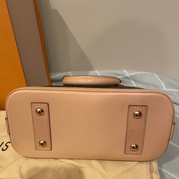 Louis Vuitton Alma BB Bag in Brown Monogram
“Price is Firm” - Picture 7 of 14